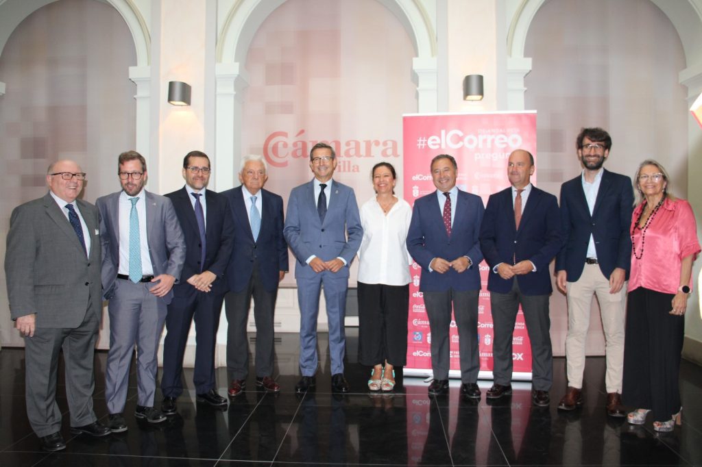 El I Foro 'Sevilla es Industria' destaca sus 90.000 empleos y el 20% de la riqueza provincial