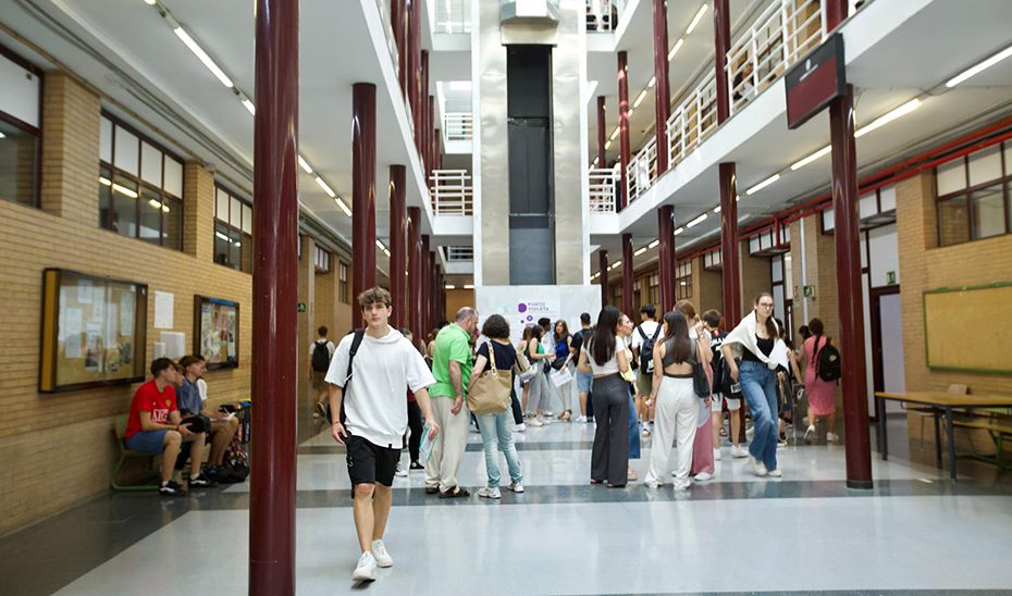 4.490 estudiantes sevillanos, la cifra más alta de Andalucía, inician este martes la Selectividad extraordinaria