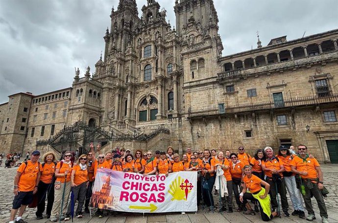 14 pacientes oncológicas del Hospital de Valme de Sevilla culminan el Camino de Santiago