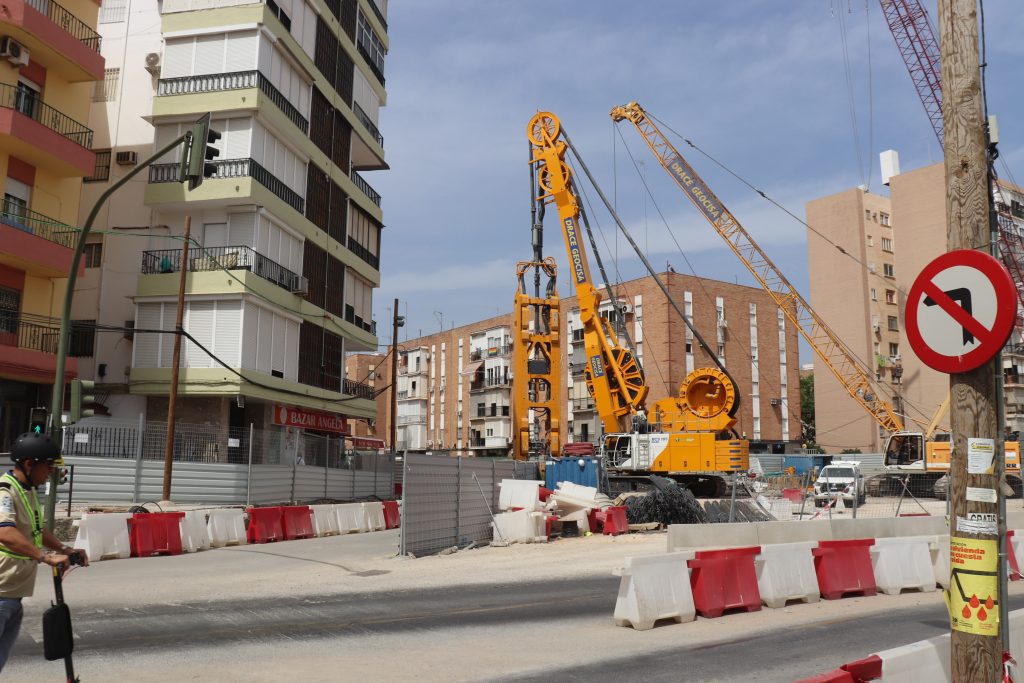 Obras línea 3 de metro hospital universitario virgen macarena