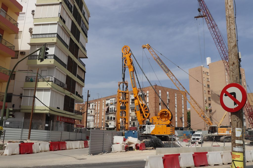 El Metro de Sevilla intensifica obras con tercera pantalladora y reordena el tráfico en San Juan de Ribera