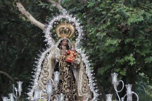 Recogimiento y estética de la Virgen del Carmen del Santo Ángel