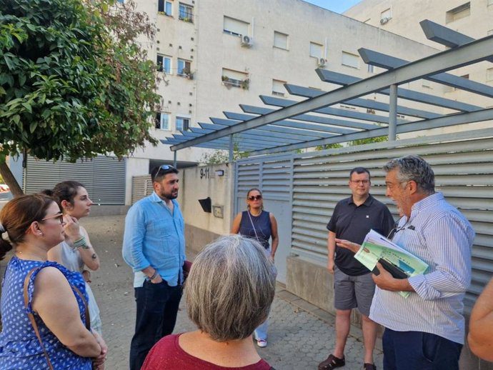 IU exige a Emvisesa un plan urgente de mantenimiento en viviendas de Estrella Vega tras años de deterioro