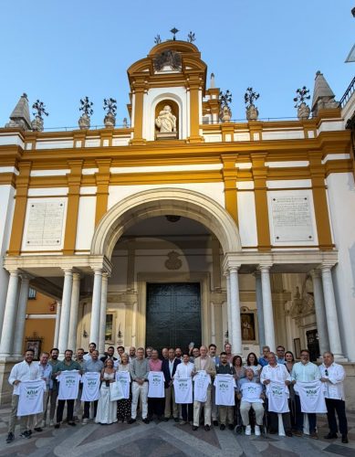 La I Carrera de la Esperanza de la Macarena recauda fondos para su Asistencia Social con mil participantes