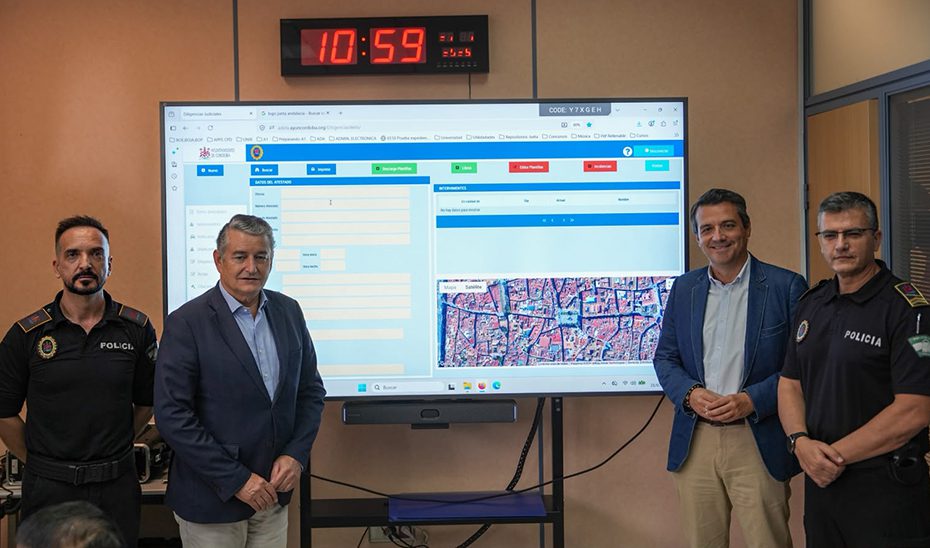 La Junta digitaliza los atestados de las Policías Locales andaluzas con AWA, que beneficiará a 11.000 agentes