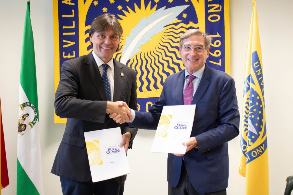 UPO y Puerto de Sevilla firman un convenio para prácticas de alumnos de grado y postgrado