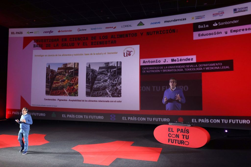 Meléndez Martínez, catedrático de la US, participa en la décima edición de El País con tu futuro