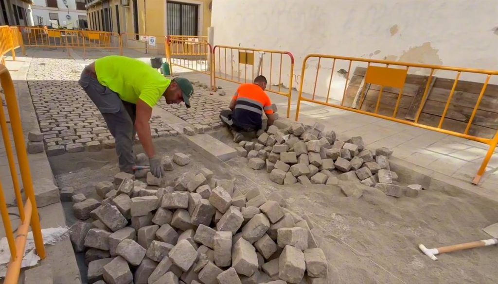 La calle Teodosio quedará cortada desde el lunes hasta finales de febrero