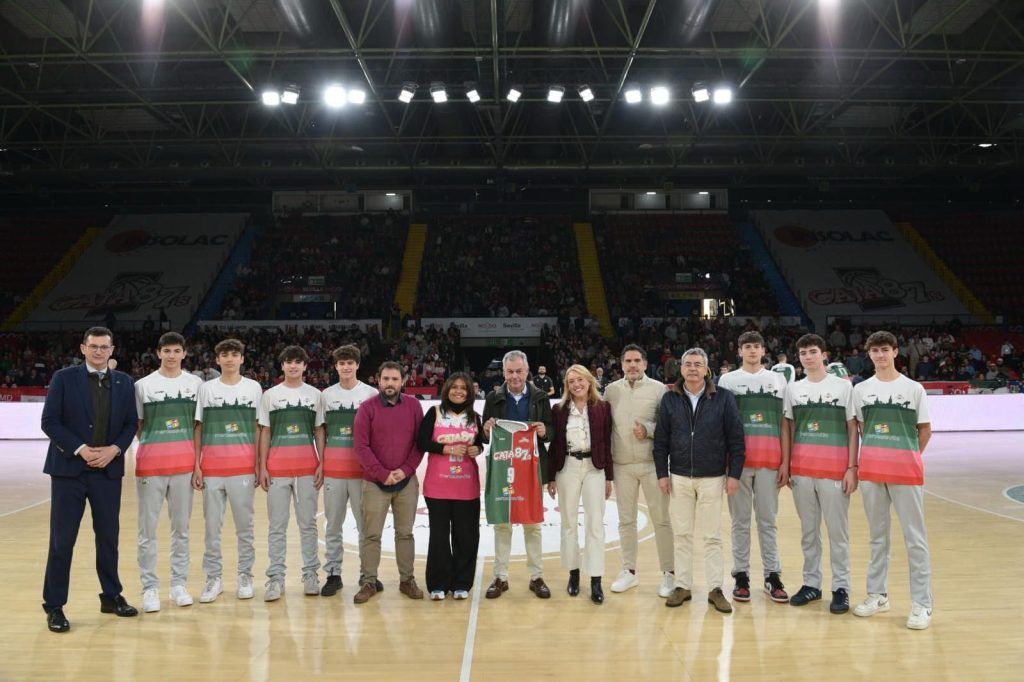 Mercasevilla patrocina al equipo cadete del Caja87 para impulsar el deporte base