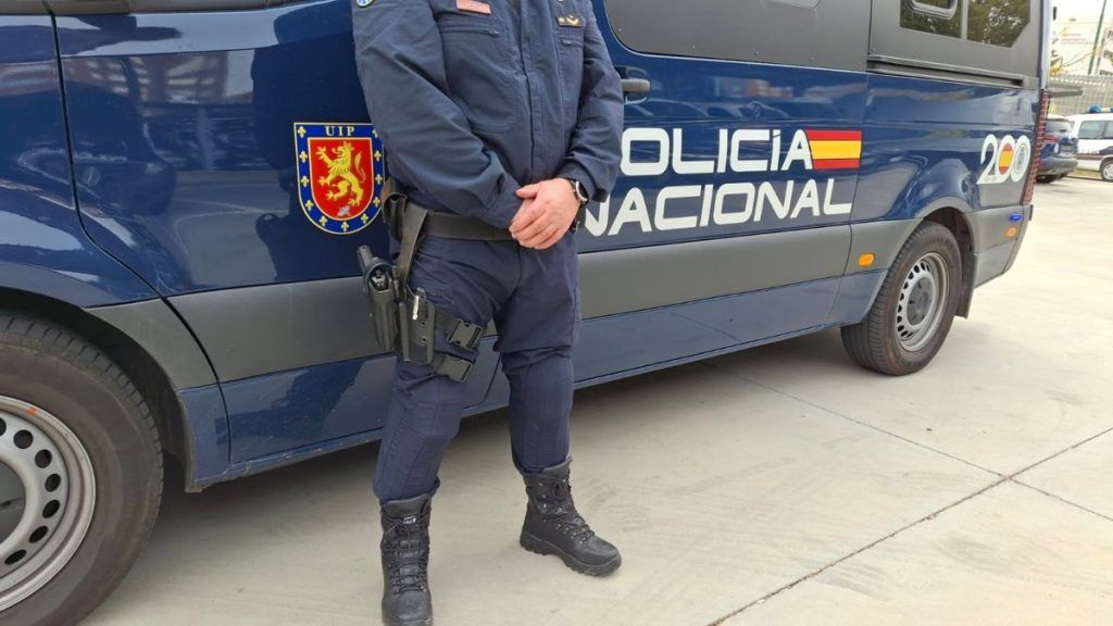 Fiscalía ordena ingreso en centro para el menor detenido por apuñalamiento en la Feria de Sevilla