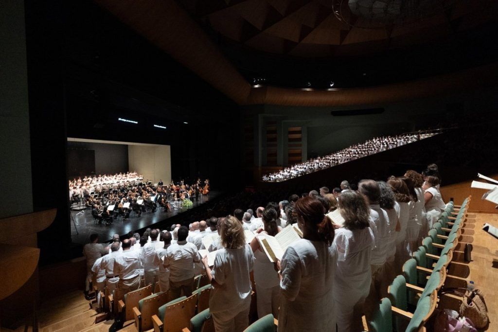 La ROSS abre inscripciones para un coro ciudadano que cantará ópera en julio