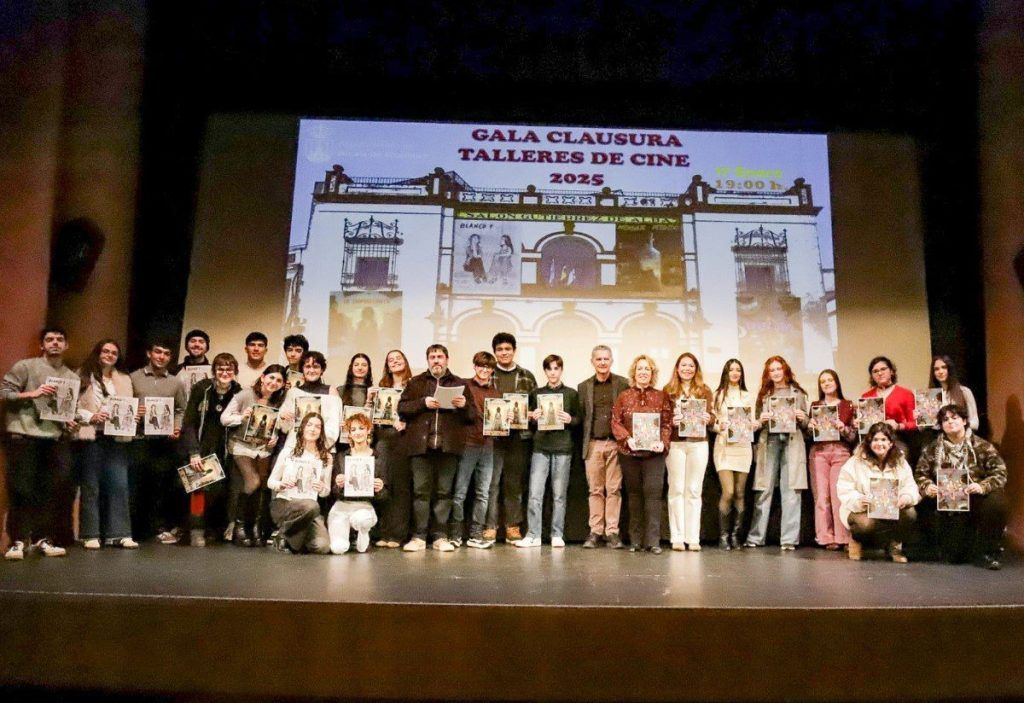 Alcalá de Guadaíra estrena cuatro cortometrajes juveniles en el Teatro Gutiérrez de Alba