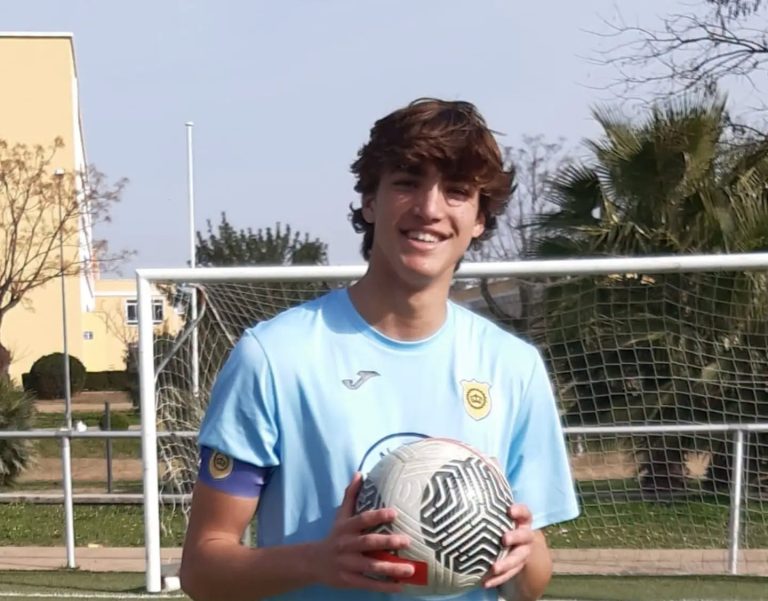 Fallece el joven futbolista sevillano Carlos de Cabo, del C&iacute;rculo el Porvenir